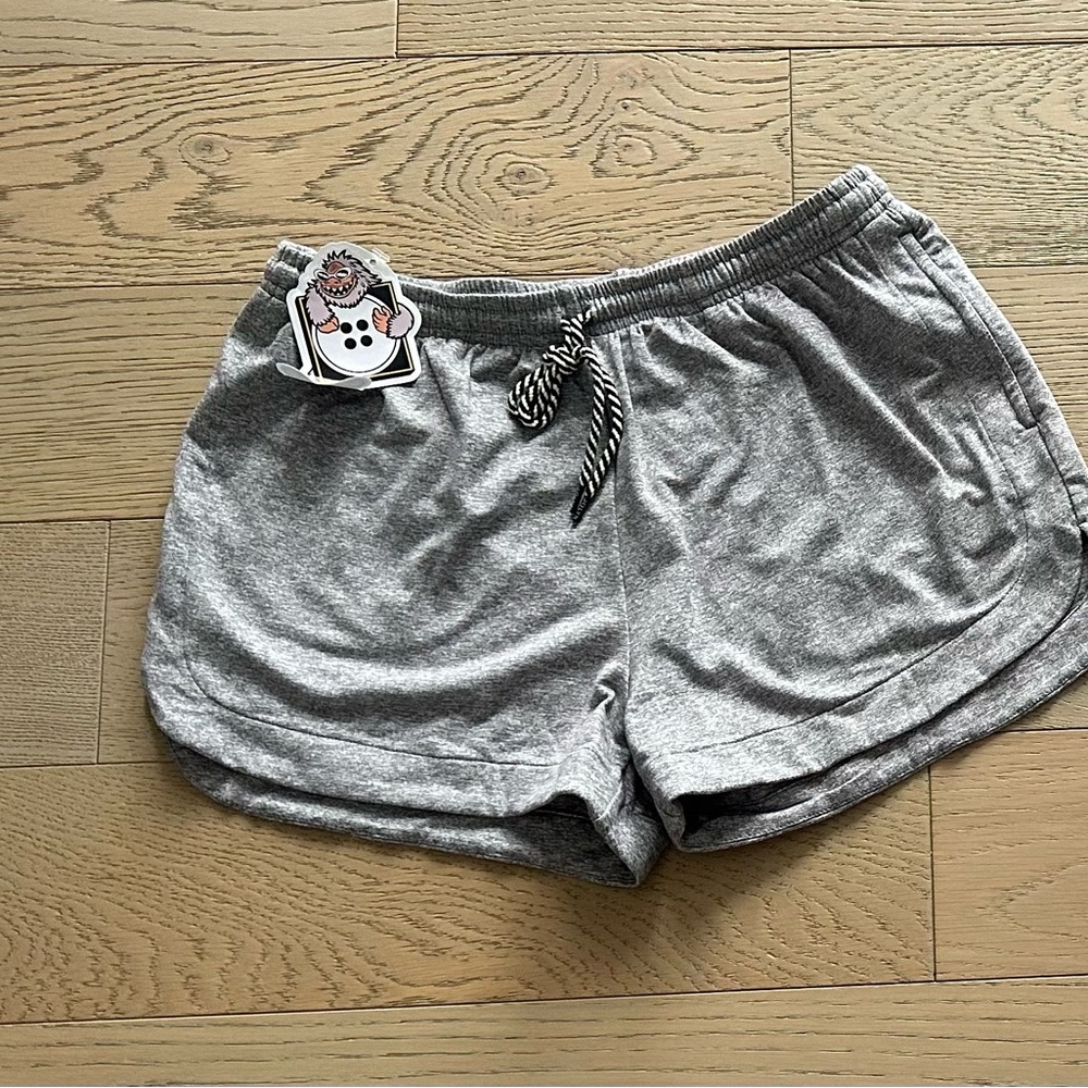 Jolyn Shorts